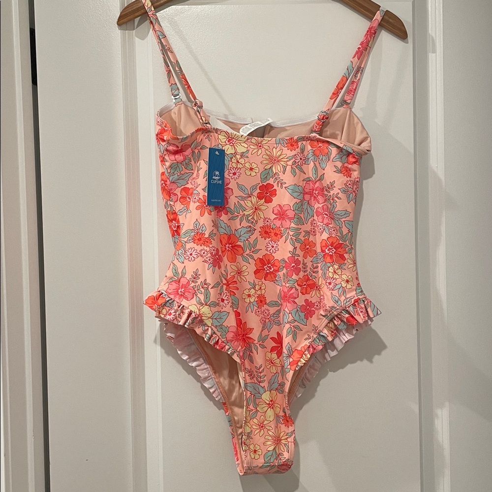 Cupshe Floral One Piece Swimsuit - Orange and Red - Picture 5 of 5